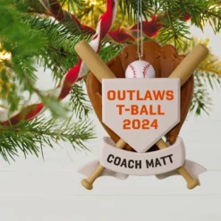 Hallmark America's Pastime Personalized Baseball Ornament -Outlet Gift Echoes Store Americas Pastime Personalized Baseball Ornament 2499QHE1913B2 02