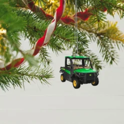 Hallmark John Deere Gator™ XUV835R Utility Vehicle Metal Ornament -Outlet Gift Echoes Store John Deere Gator Utility Vehicle Keepsake Ornament 2199QXI6019 02