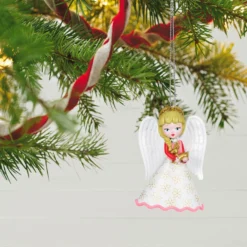 Hallmark Heirloom Angels Ornament -Outlet Gift Echoes Store White Pink Angel Keepsake Ornament 1699QXR8197 02